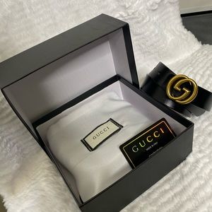 Gucci Leather belt with double G buckle
